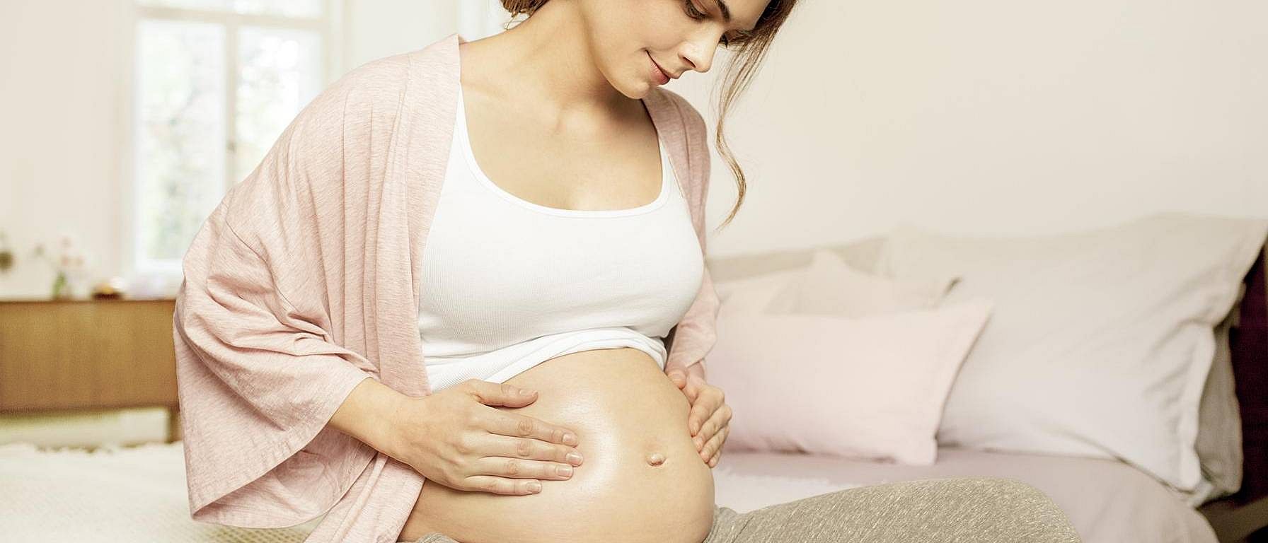 massage du ventre femme enceinte
