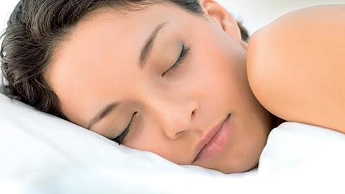 femme qui dort