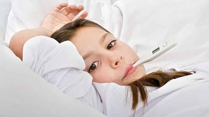 enfant qui a de la fièvre