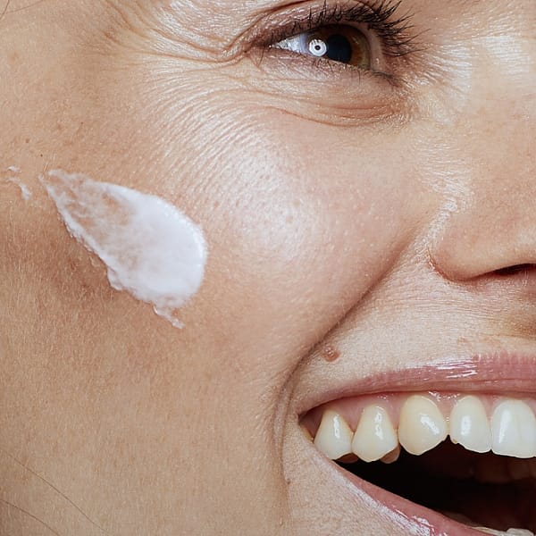 Crème de Nuit régénérante à l'Iris - Weleda 10